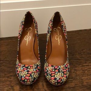Jessica Simpson floral heels